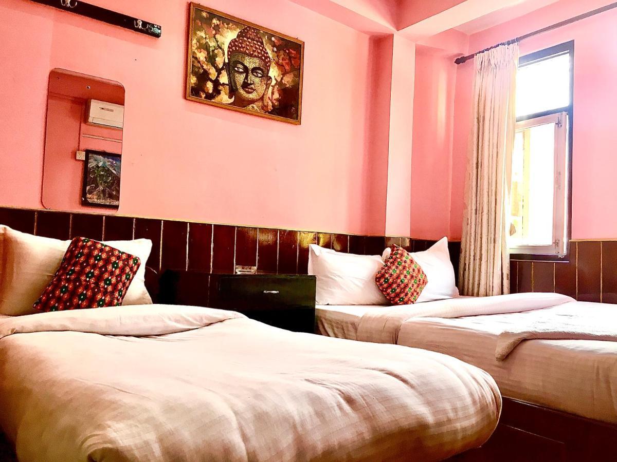 Hotel Plumeria Inn Kathmandu Exteriör bild